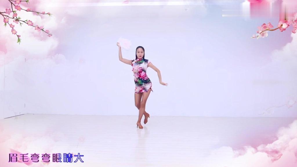 谜语实践，探索十八姑娘一朵花，五颜六色景如画的文学奥秘