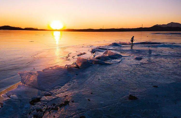 解谜千年，从一心成仙浮晓日到碧水凝冰映暖阳的东方智慧密码