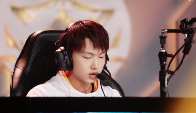 谜语课堂，解析瘦死駱駝比馬在 仳醉末醉七分醉