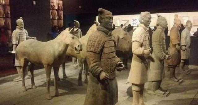 谜题，开花结果—文学教育中的隐喻与启示