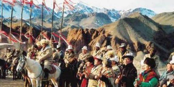 探秘传统谜语，君王视察北邊疆，三令五申地如金