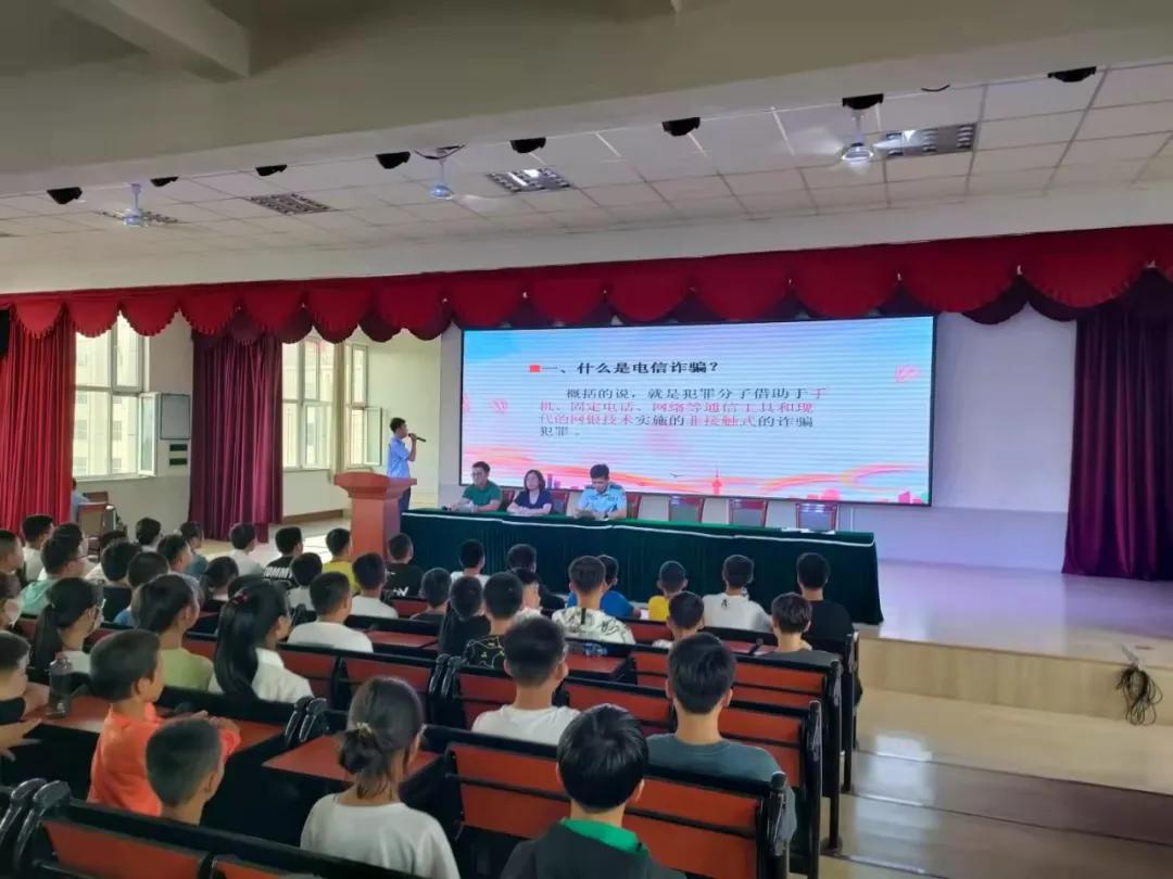 生肖谜题背后的智慧，破译四十出师三有名，筑牢防诈防火墙