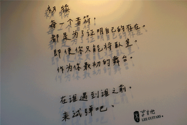 谜语欣赏，一马平川—探索文字背后的诗意与哲理