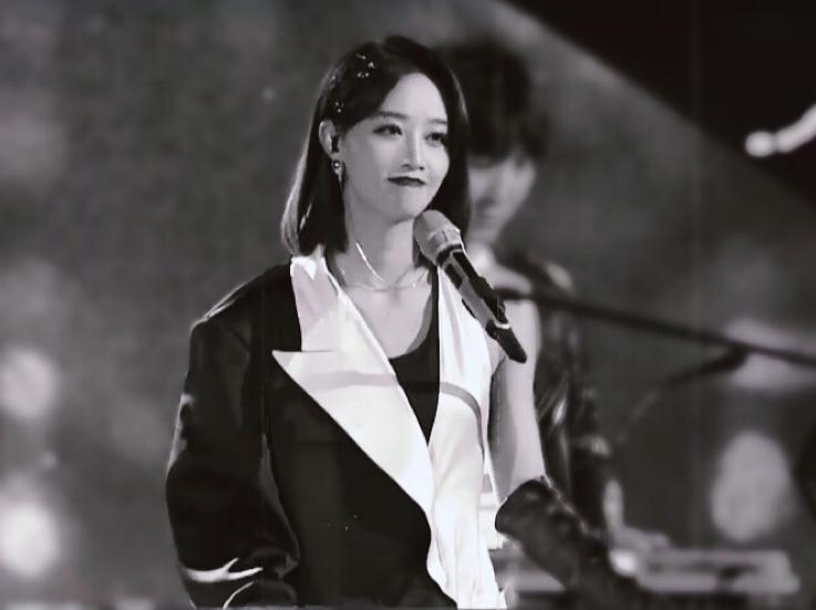 谜题，开花结果—文学教育中的隐喻与启示