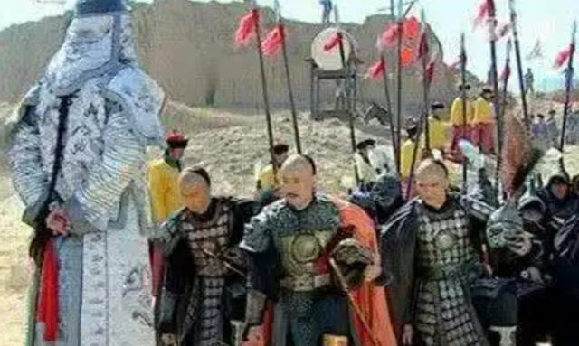 谜语分析，立場不定，如何服眾。君王視察北邊疆