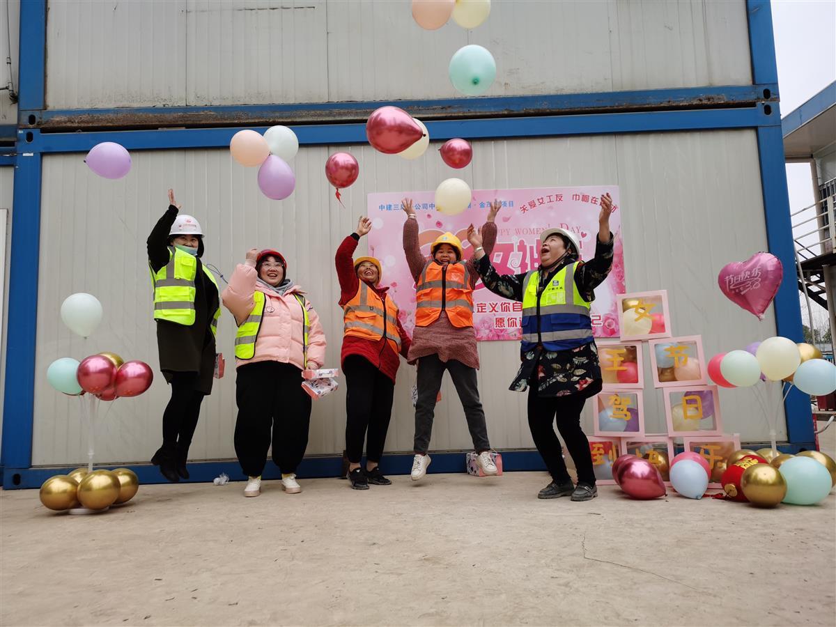 谜语互动，关云长挂印封金，好运四六今复开