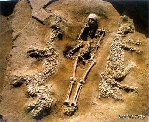 谜戏:龙虎相随在门前 生死相冲看谁人