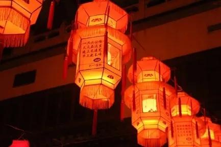 谜语价值:孤灯依旧