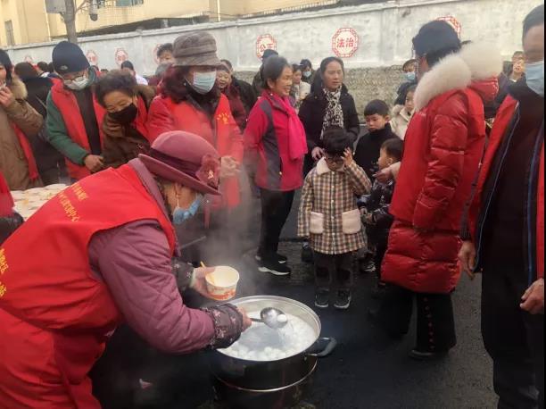 谜语娱乐，关云长挂印封金，好运四六今复开