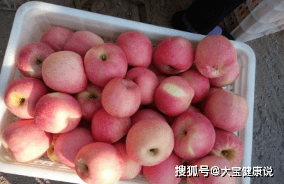 谜语消遣，金銷何價，衣冠何穿，只知蘋果香且酸