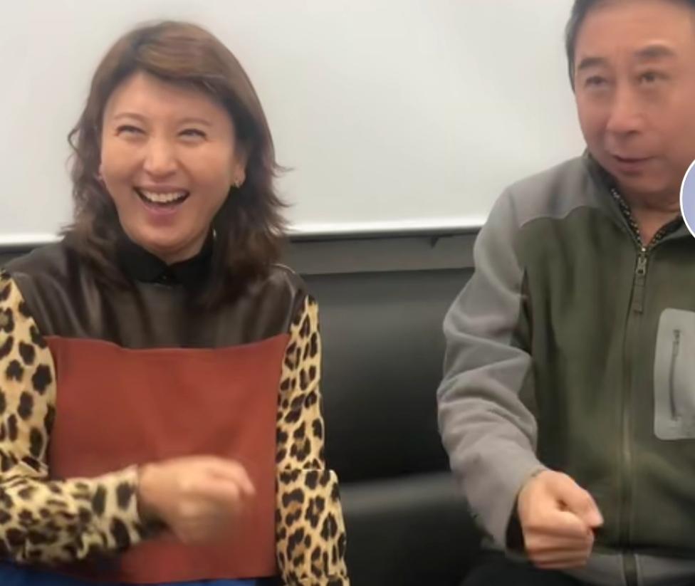 谜语社交，春风不见寻花伴，左对苍山右流水