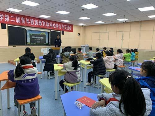 谜语互动，风流倜傥画如生，绿水青山美如画