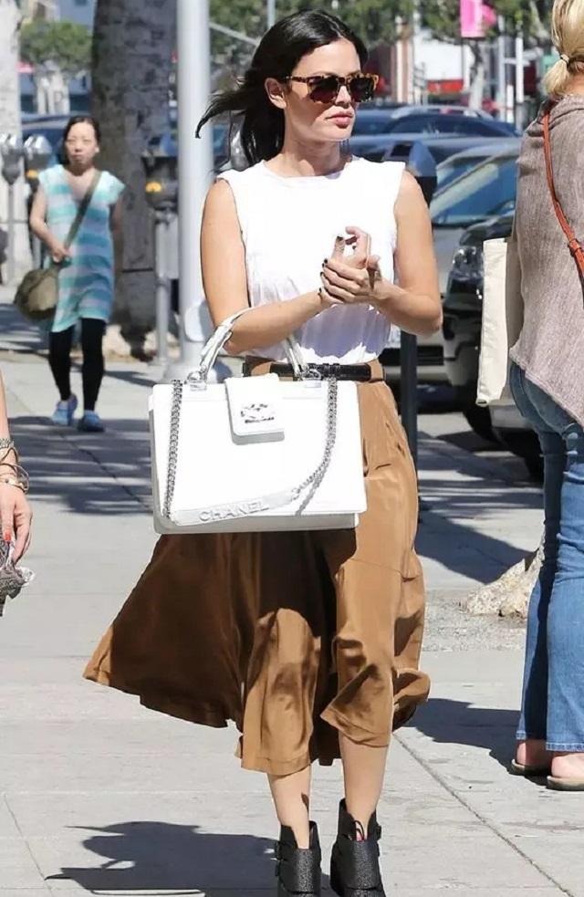 逻辑谜，得物無用，也是多餘，開餃醫肚最划算