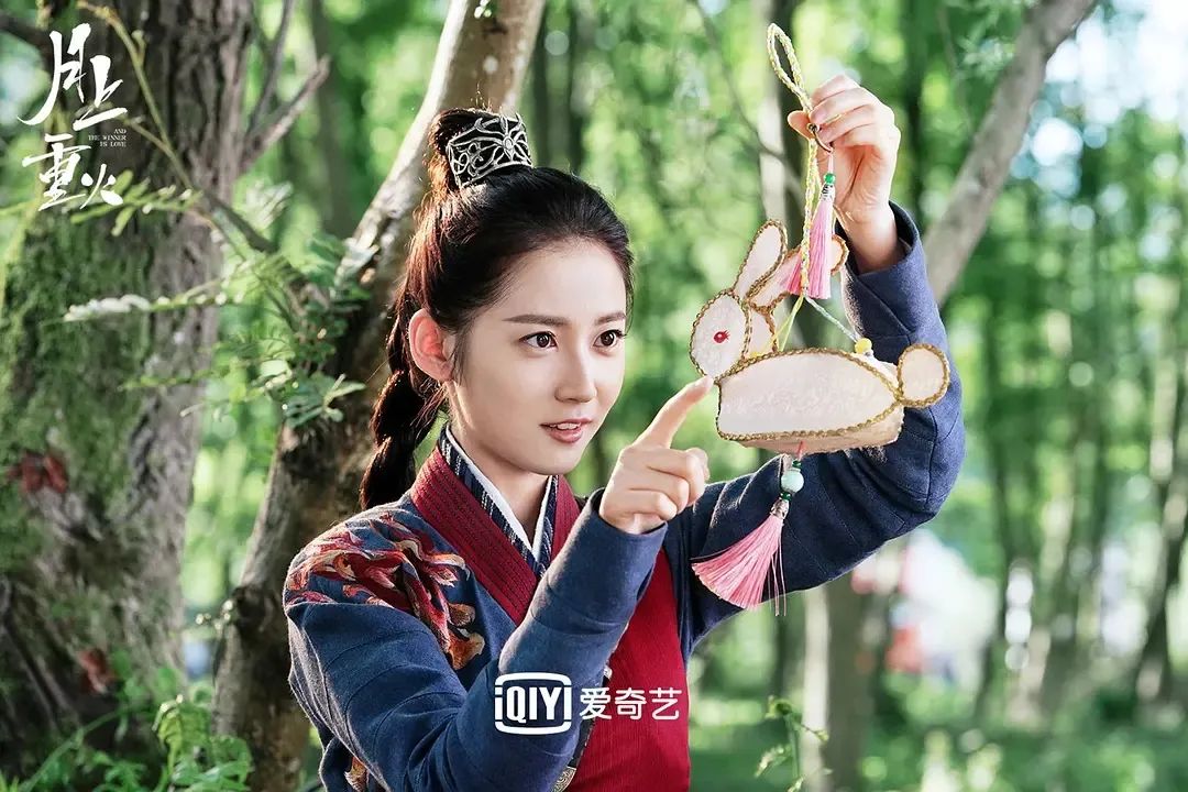 文字谜:六月飞霜纷纷下曾人透码观当时最佳