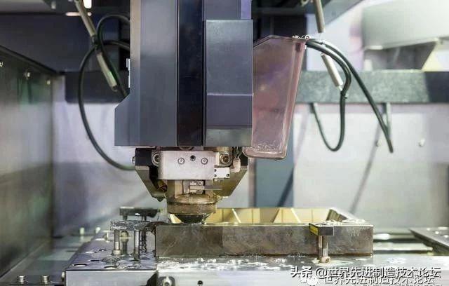 谜思:得物無用，也是多餘，開餃醫肚最划算