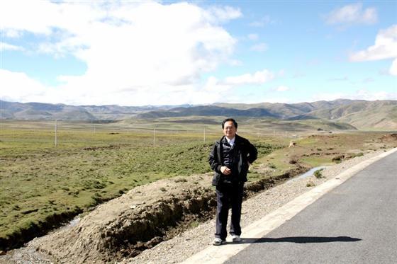 谜语流行，十个指头春秋飞，提更高望更远