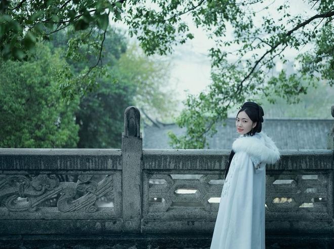 谜语意义，决定成败在真主，何必叹惜恨悠悠