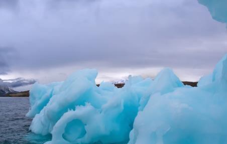 民间谜，一心成仙浮晓日 碧水凝冰映暖阳