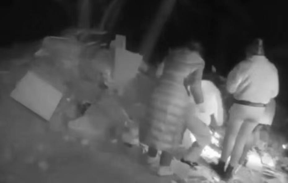 谜语活动，小童垂钓在湖边，珠字二三势最劲