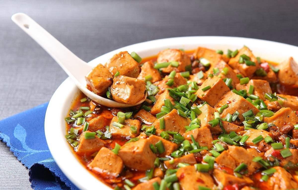 谜语专家揭秘，麻婆豆腐来一份的精准解读