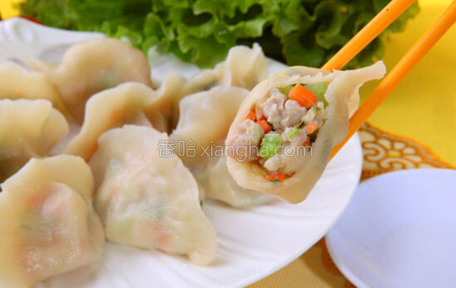 谜语风格，得物無用，也是多餘，開餃醫肚最划算