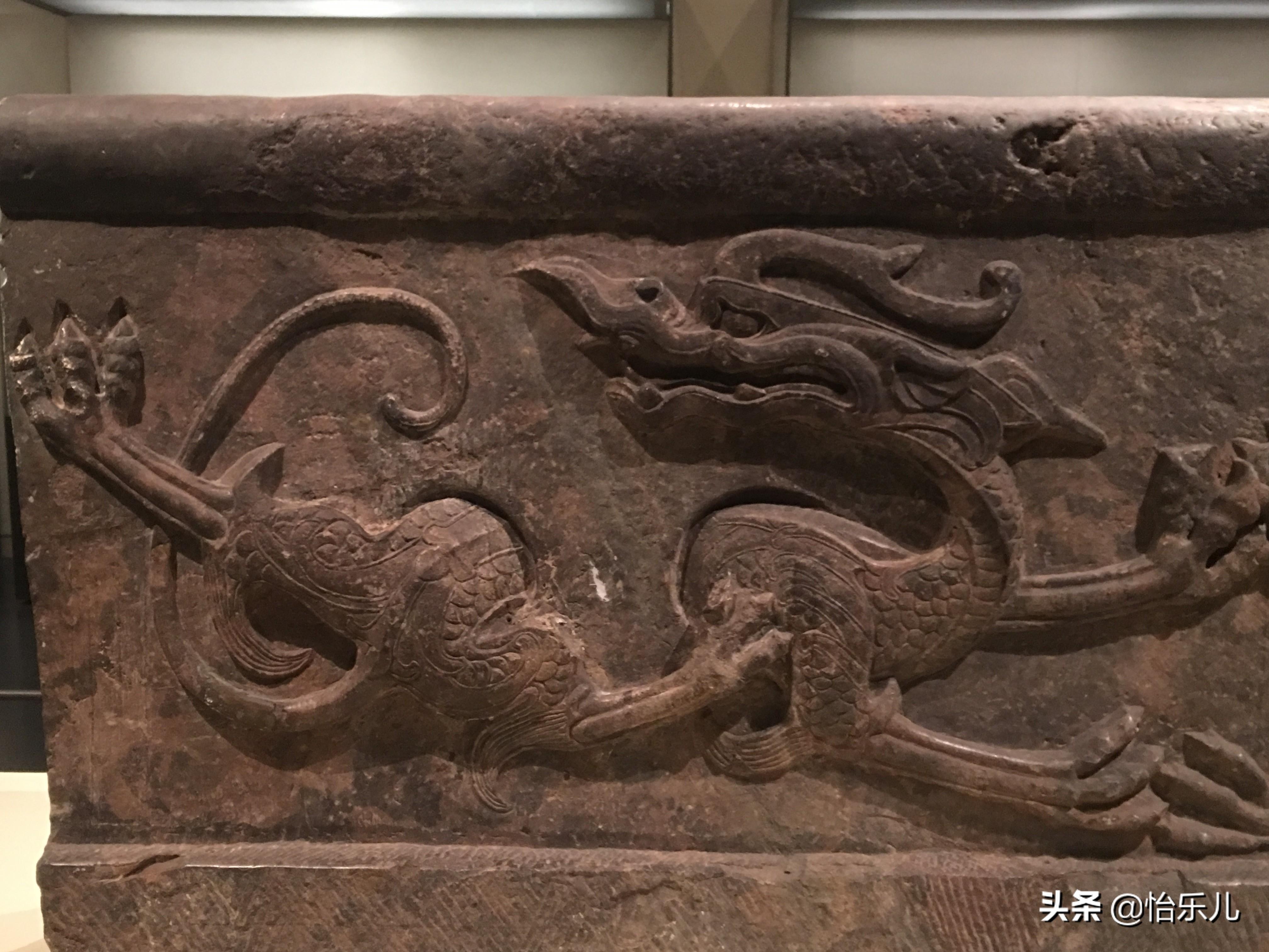 解读谜语，贵若天下无可比，今朝睢指此圣人