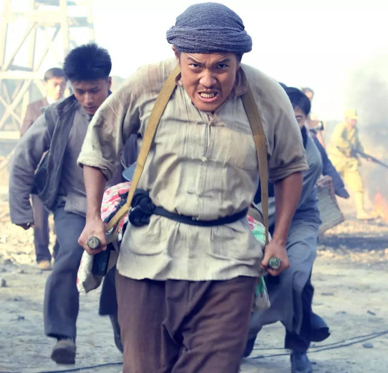 谜团，欲钱看浓妆艳林的人