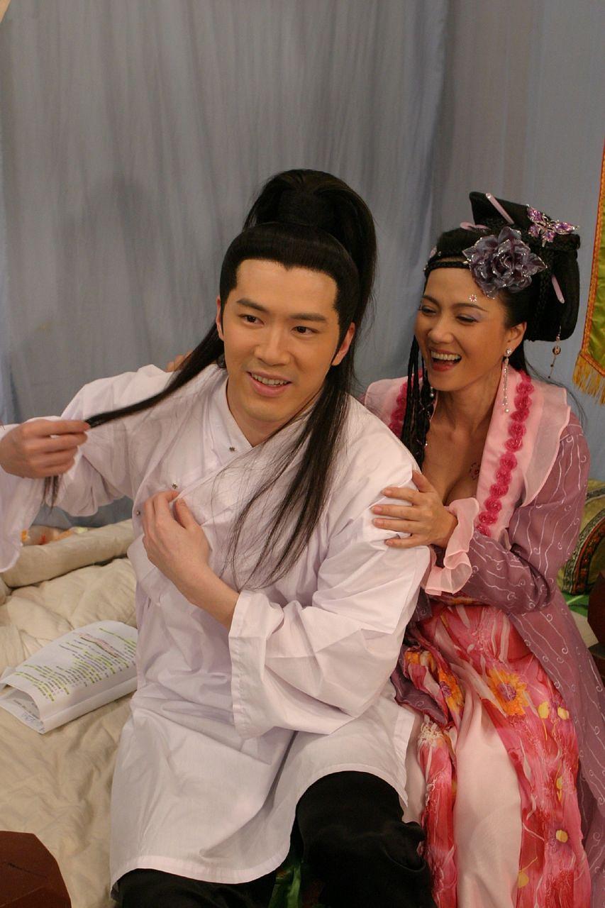 智力谜:神机妙算诸葛刘，两仪四象演春秋