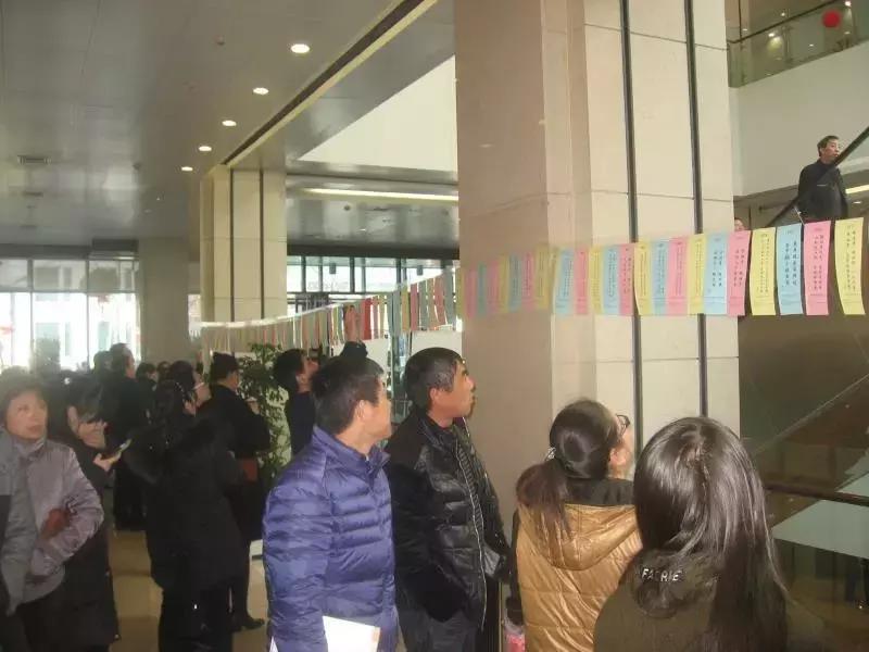 谜语分享,十八姑娘一朵花,五颜六色景如画 谜语分享,十八姑娘一朵花,五颜六色景如画