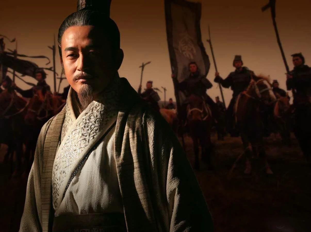 谜语意义，也文也武，嘩眾取寵。三令五申地如金