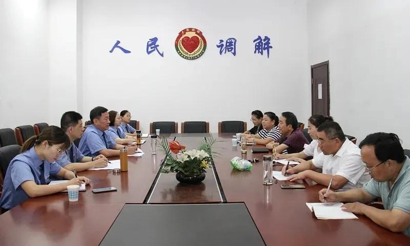 香港最快现场直播记录95期，今夜香港，以创新之名共绘时代新篇